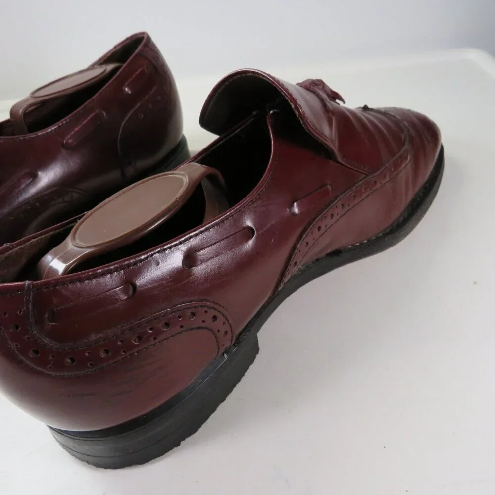 VTG Men's Stafford Leather Burgundy Shoes 8(D) Slip-on Loafer Tassels